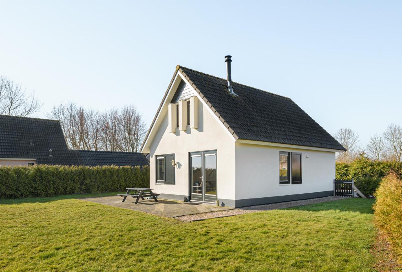 The Frisian Beach House Met Scandinavische Barrel Sauna Villa Tzummarum Екстериор снимка